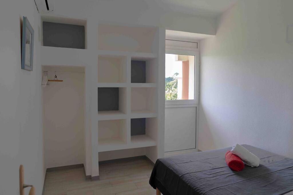 Blue Lagoon Appart En Residence Acces Plage Le Gosier  Exterior foto